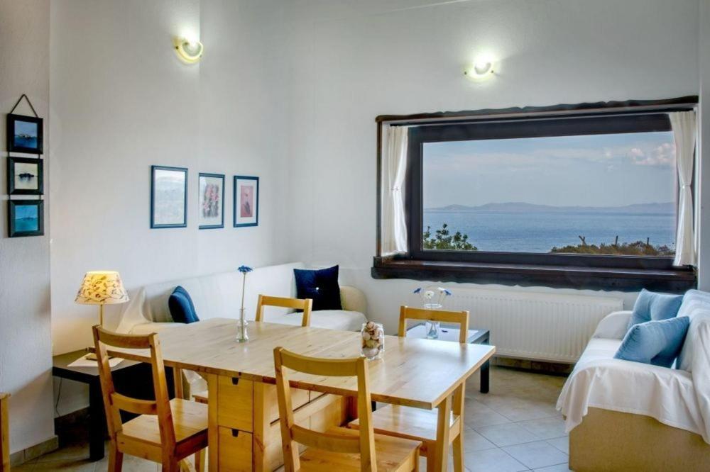 Katevi Luxury Seafront Villa Ierissos Extérieur photo