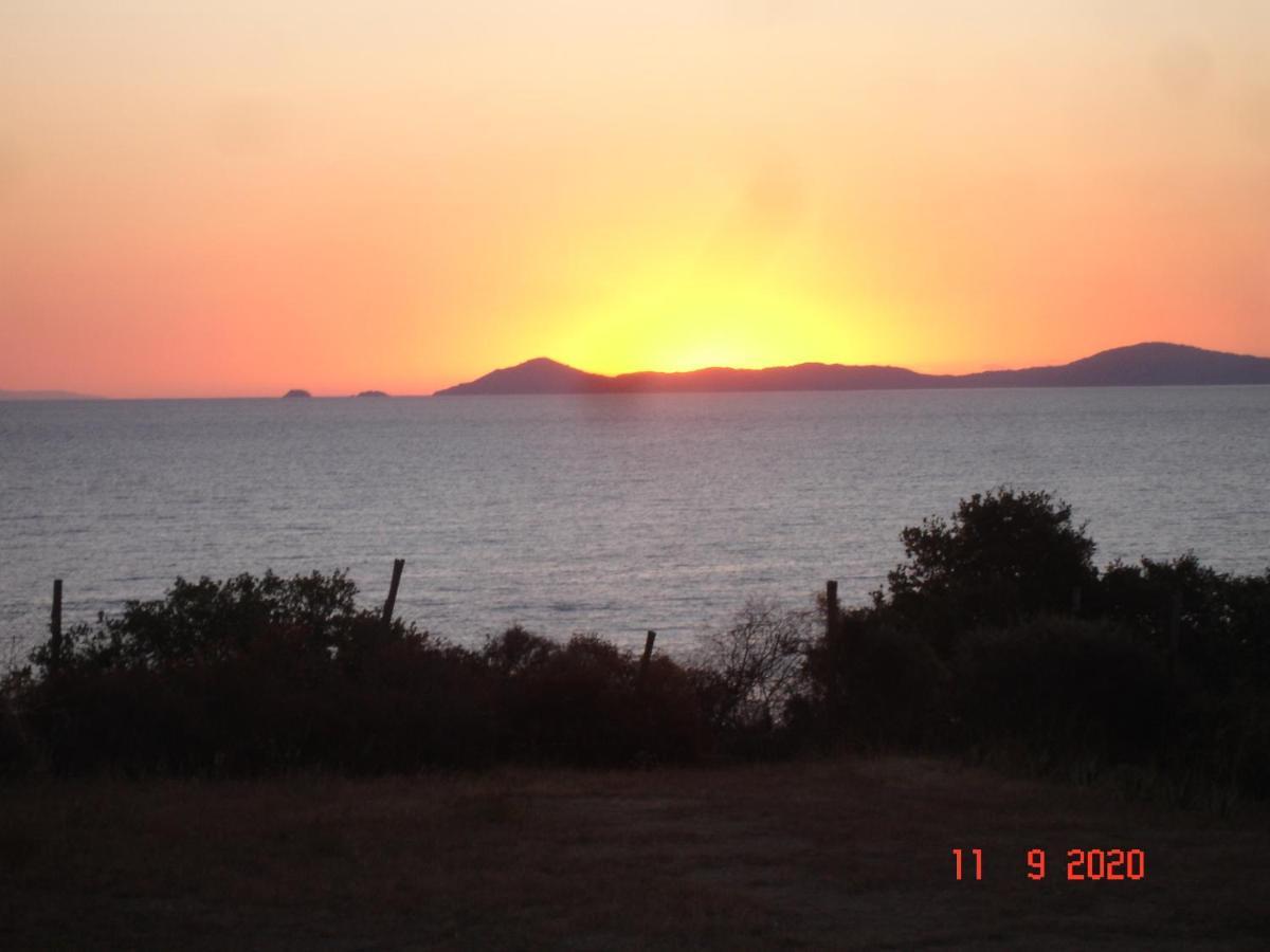 Katevi Luxury Seafront Villa Ierissos Extérieur photo