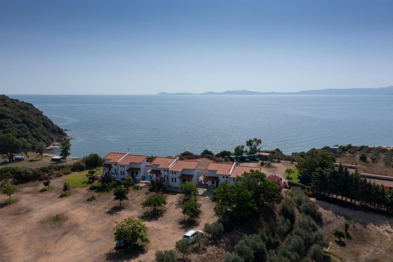 Katevi Luxury Seafront Villa Ierissos Extérieur photo