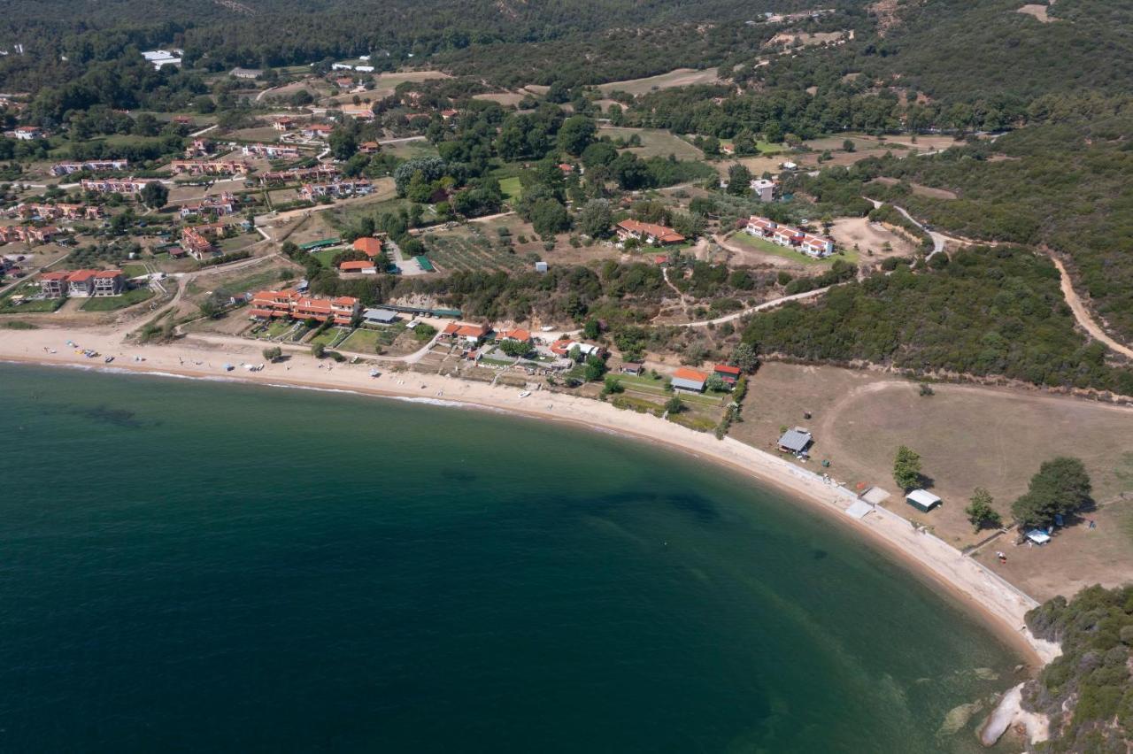 Katevi Luxury Seafront Villa Ierissos Extérieur photo